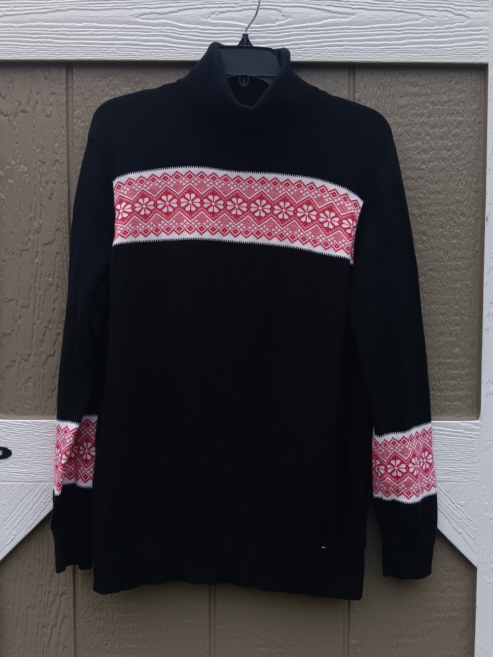 Tommy Hilfiger Black Turtleneck Sweater with Red Fair Isle Bands Women's XL